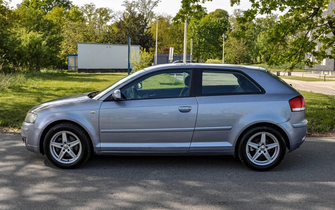 Audi A3 cena 9900 przebieg: 177000, rok produkcji 2003 z Wieluń małe 56